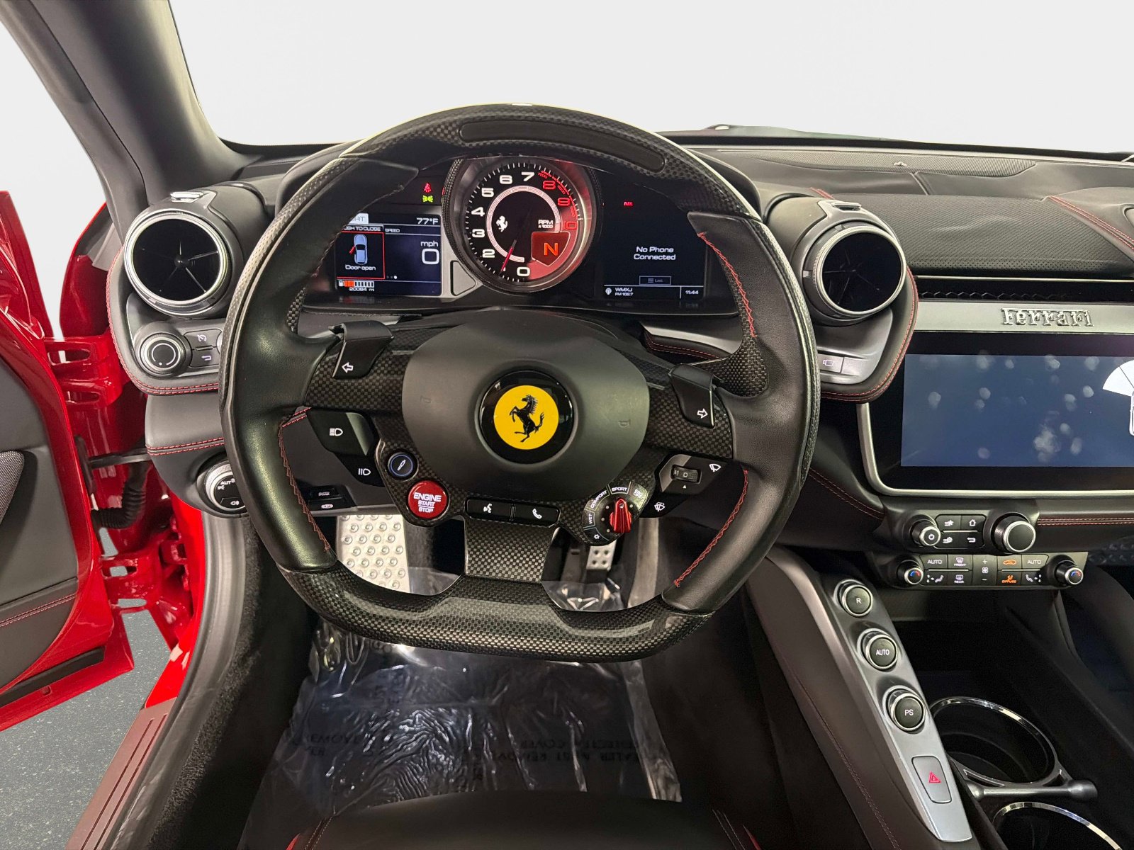 Used 2018 Ferrari GTC4Lusso T RWD image 35