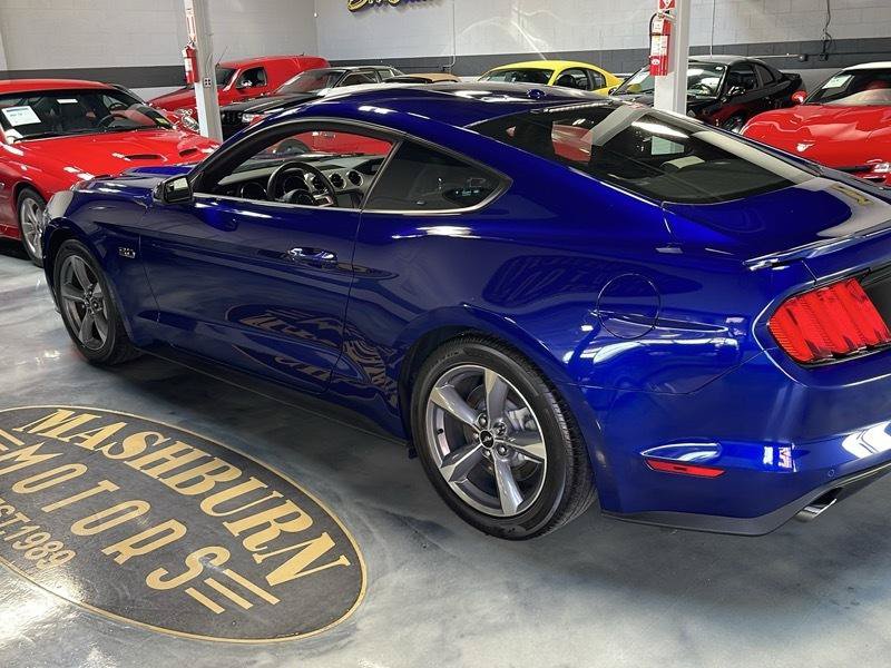 Used 2015 Ford Mustang GT Premium w/ Enhanced Security Package RWD image 15