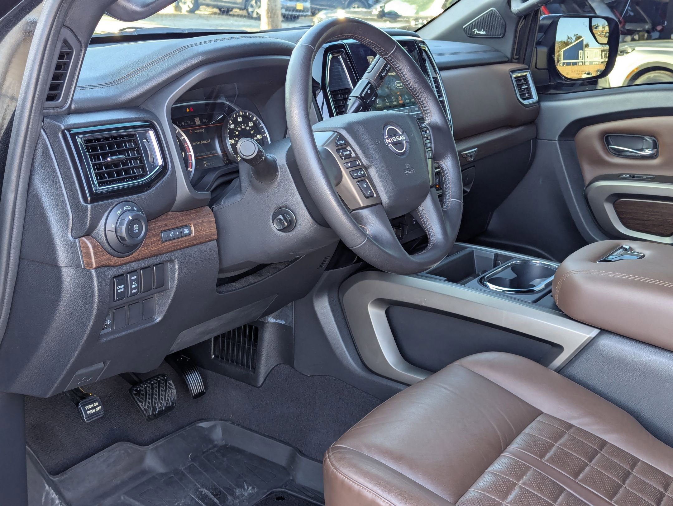 Used 2023 Nissan Titan Platinum Reserve w/ Moonroof Package image 13