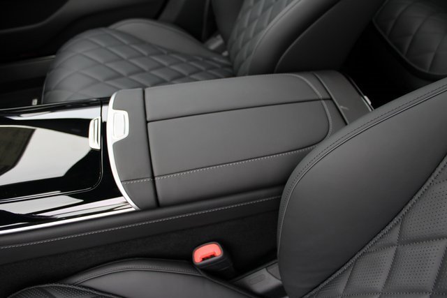 New 2026 Mercedes-Benz S 580 4MATIC Sedan image 28