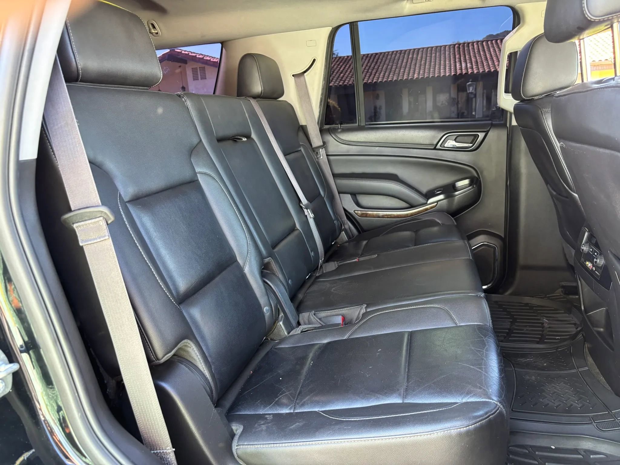 Used 2015 Chevrolet Tahoe LT RWD image 14