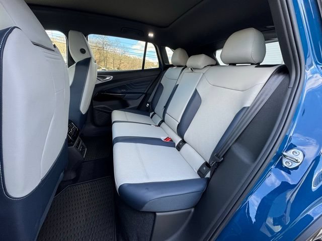 New 2025 Volkswagen ID.4 Pro S Plus AWD/4WD image 11