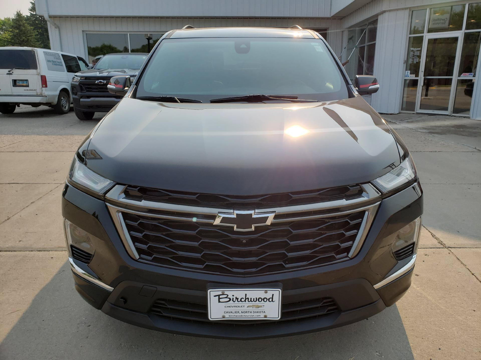 Used 2023 Chevrolet Traverse Premier w/ Redline Edition AWD/4WD image 8