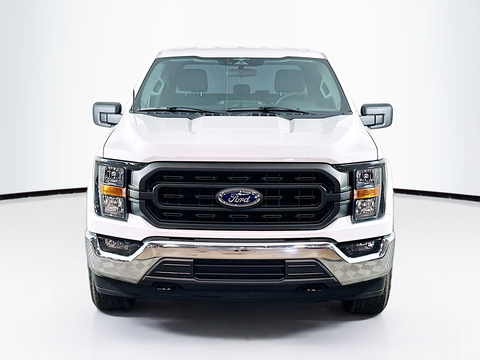 Used 2023 Ford F150 XL w/ XL Chrome Appearance Package AWD/4WD image 2