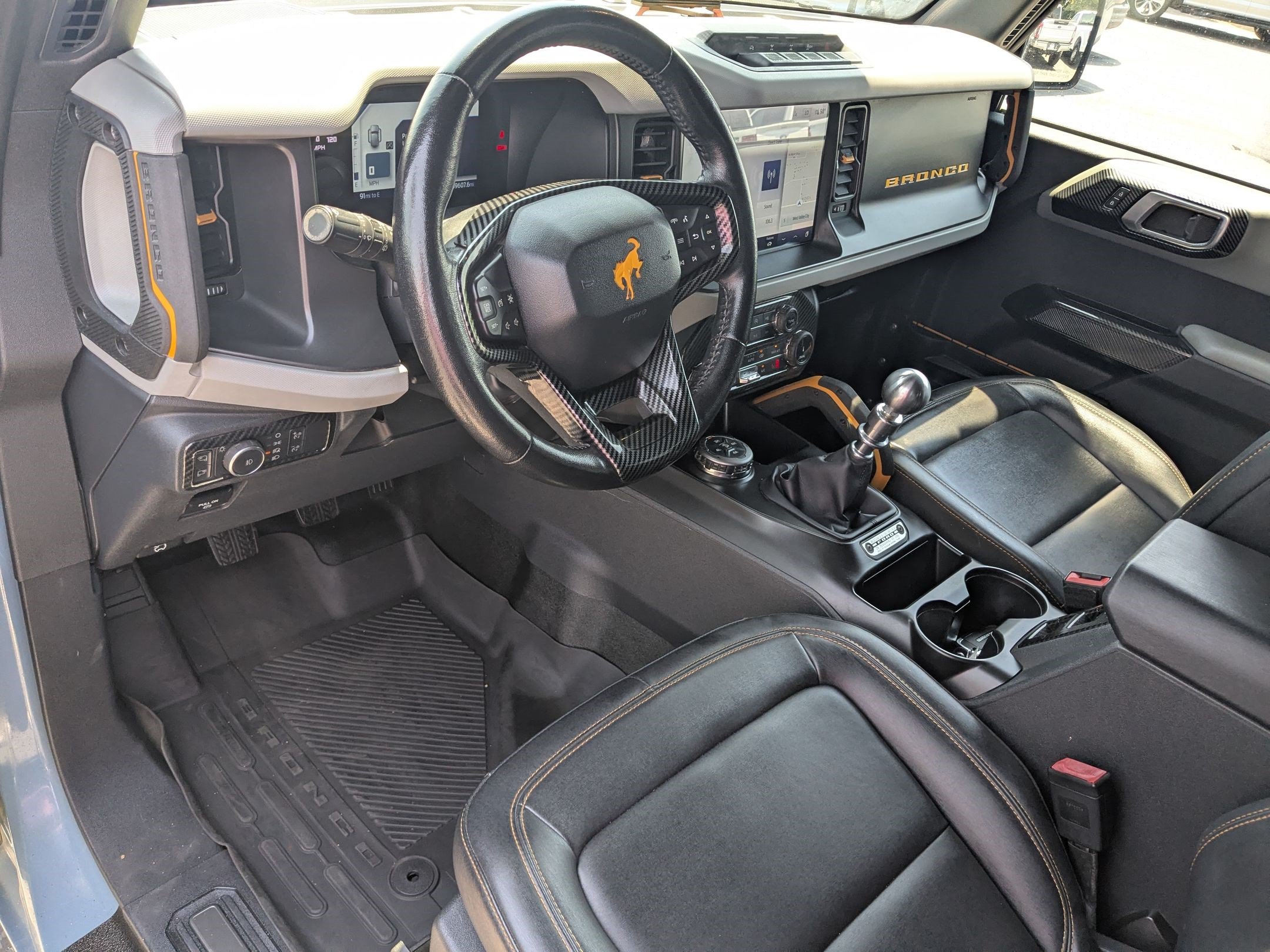 Used 2022 Ford Bronco Badlands w/ Sasquatch Package AWD/4WD image 18