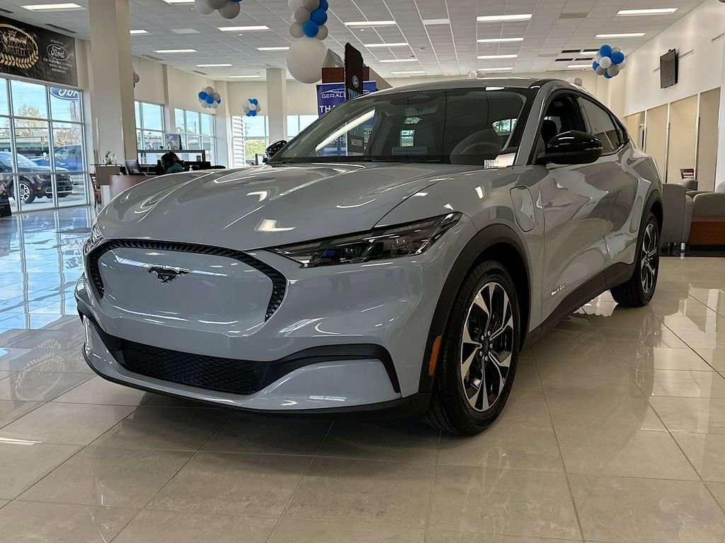 New 2026 Ford Mustang Mach-E Select w/ Comfort Package image 2