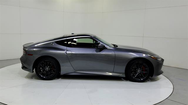 Certified 2024 Nissan Z Performance w/ Floor Mat Package RWD image 9