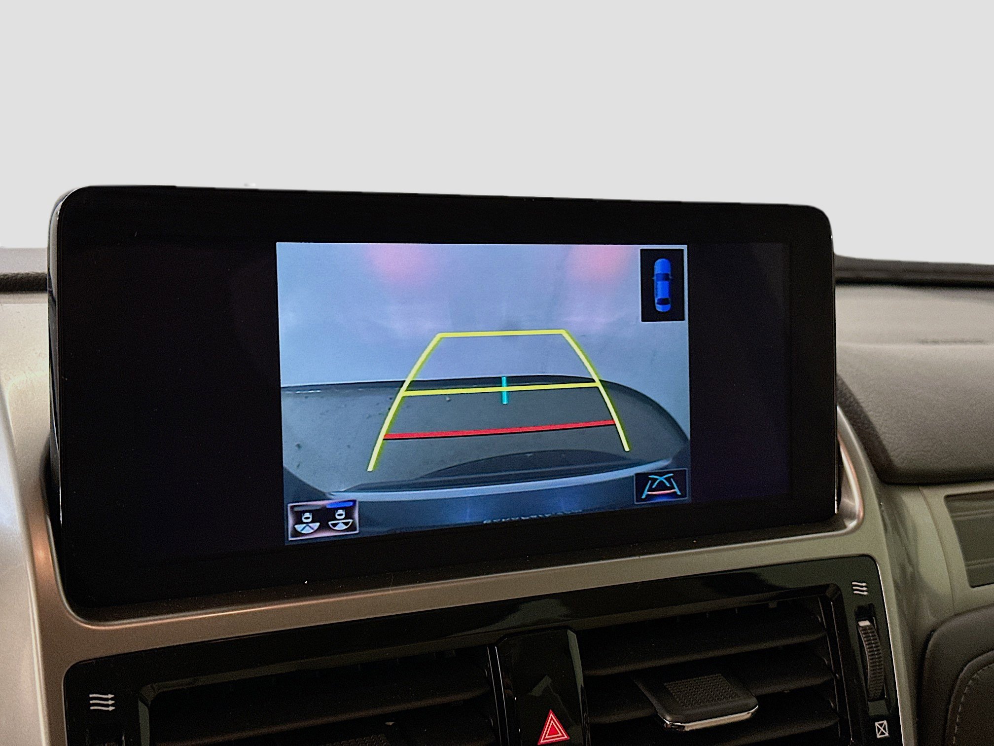 Used 2023 Lexus GX 460 Premium w/ Accessory Package image 23