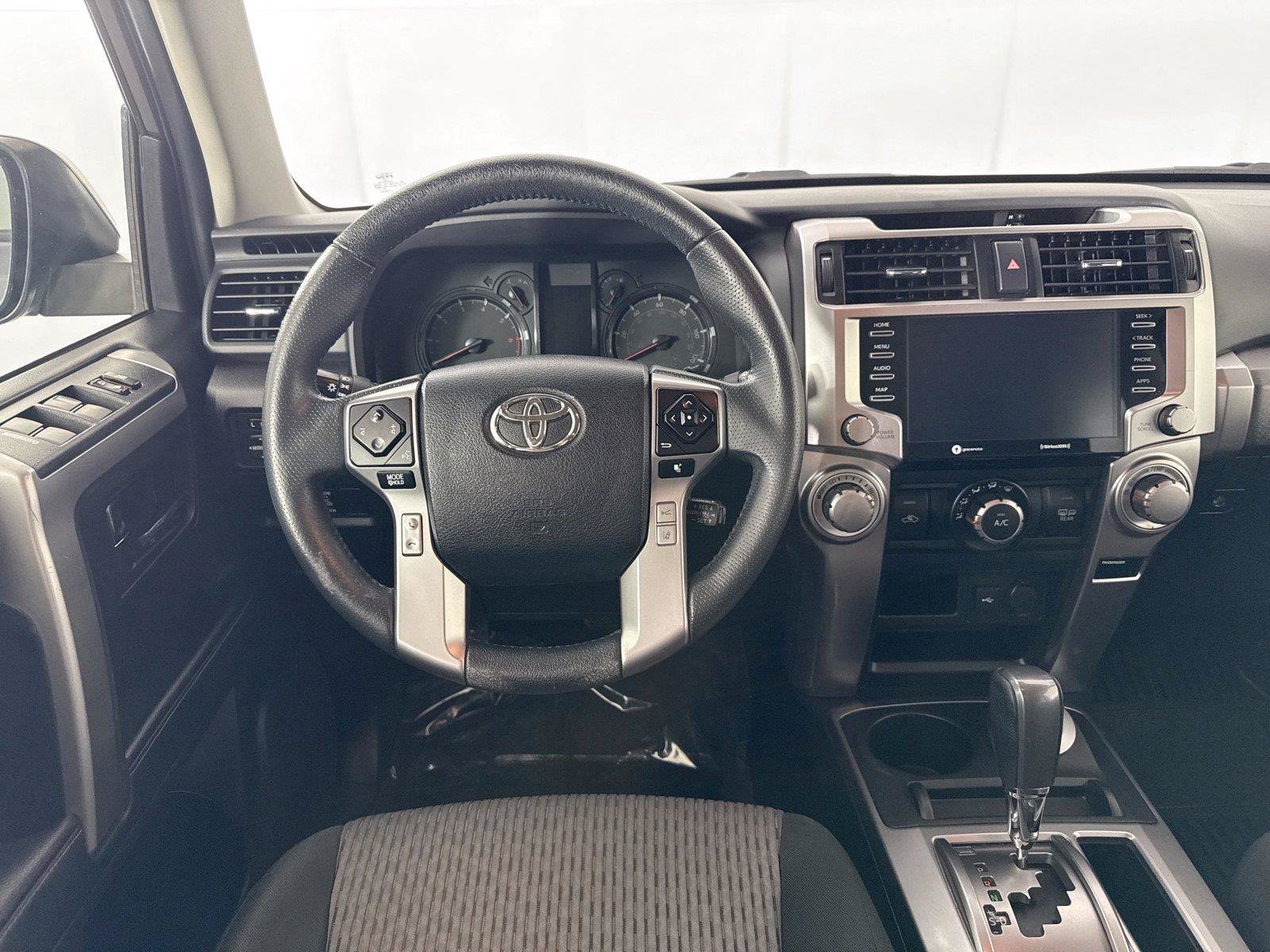 Used 2021 Toyota 4Runner SR5 AWD/4WD image 30