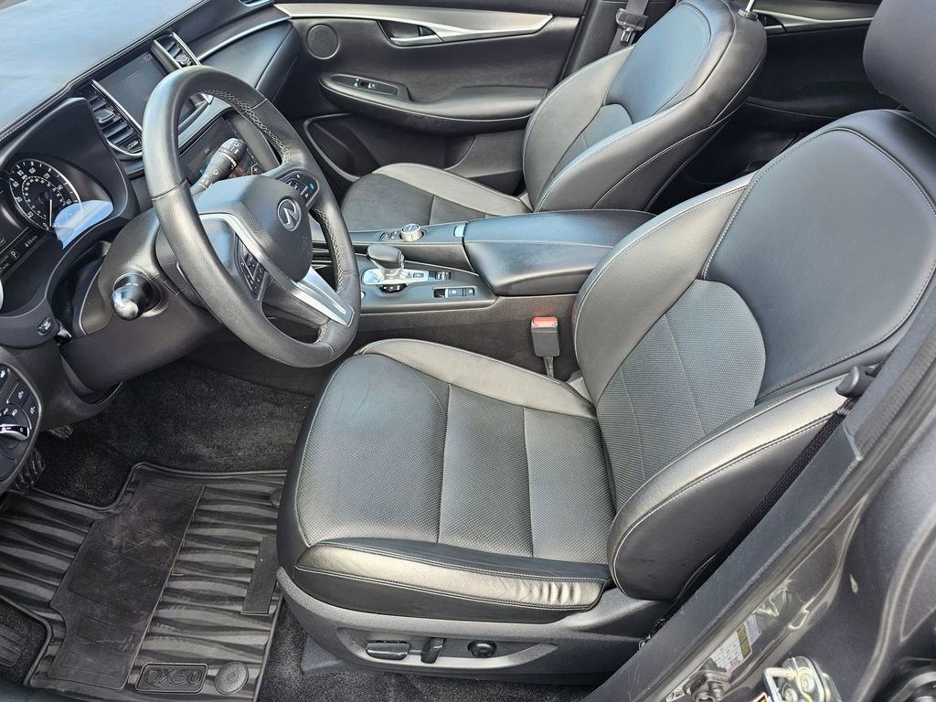 Used 2022 INFINITI QX50 Luxe image 16