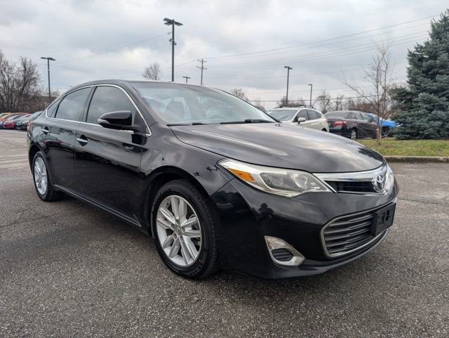 Used 2014 Toyota Avalon XLE image 1