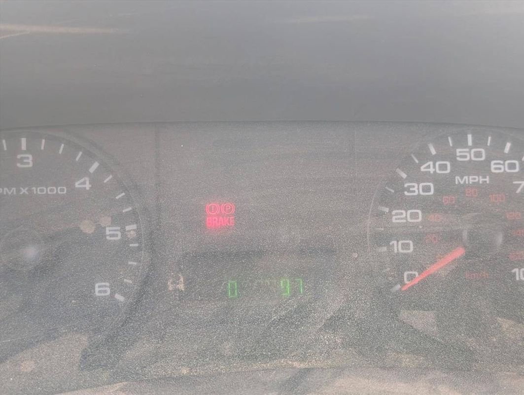 Used 2005 Ford F450 2WD Regular Cab Super Duty image 37