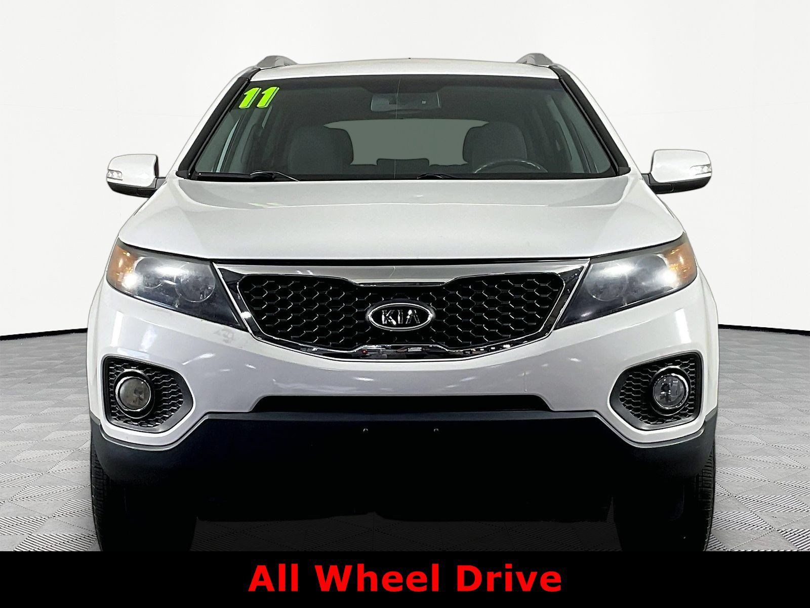 Used 2011 Kia Sorento LX w/ Convenience Pkg AWD/4WD image 2