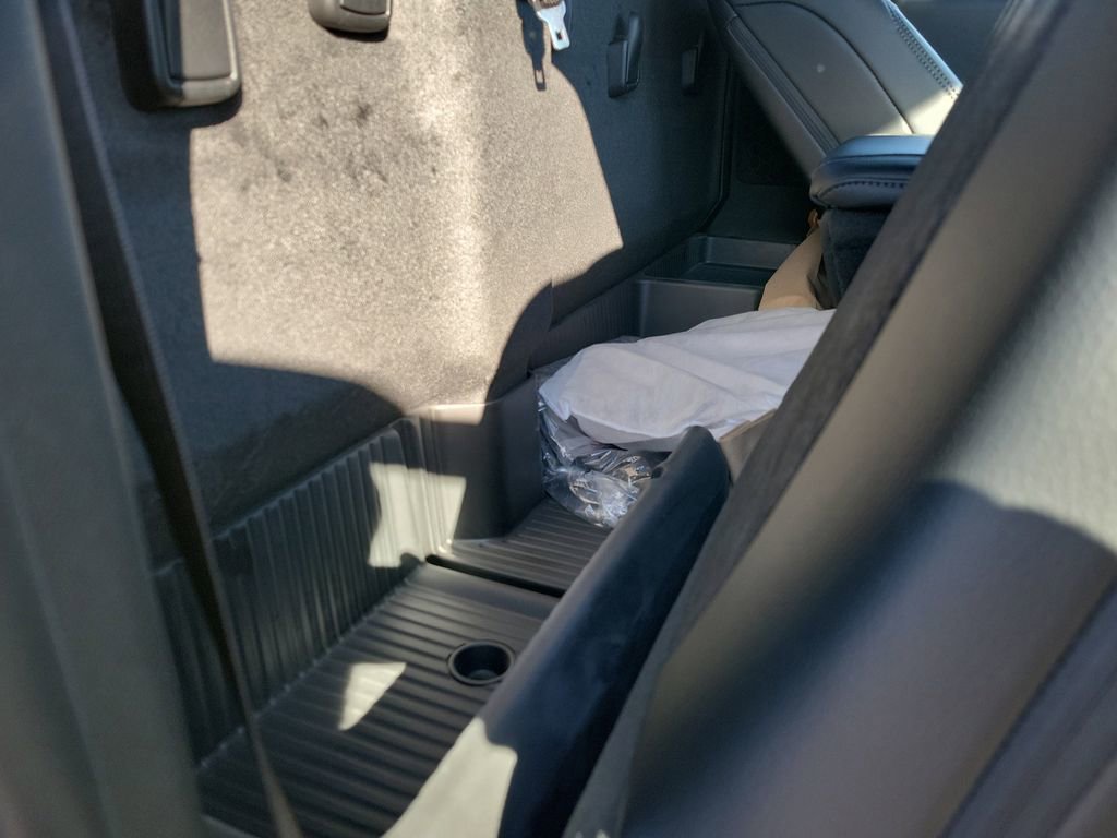 New 2026 RAM 5500 Tradesman w/ Chrome Appearance Group image 35