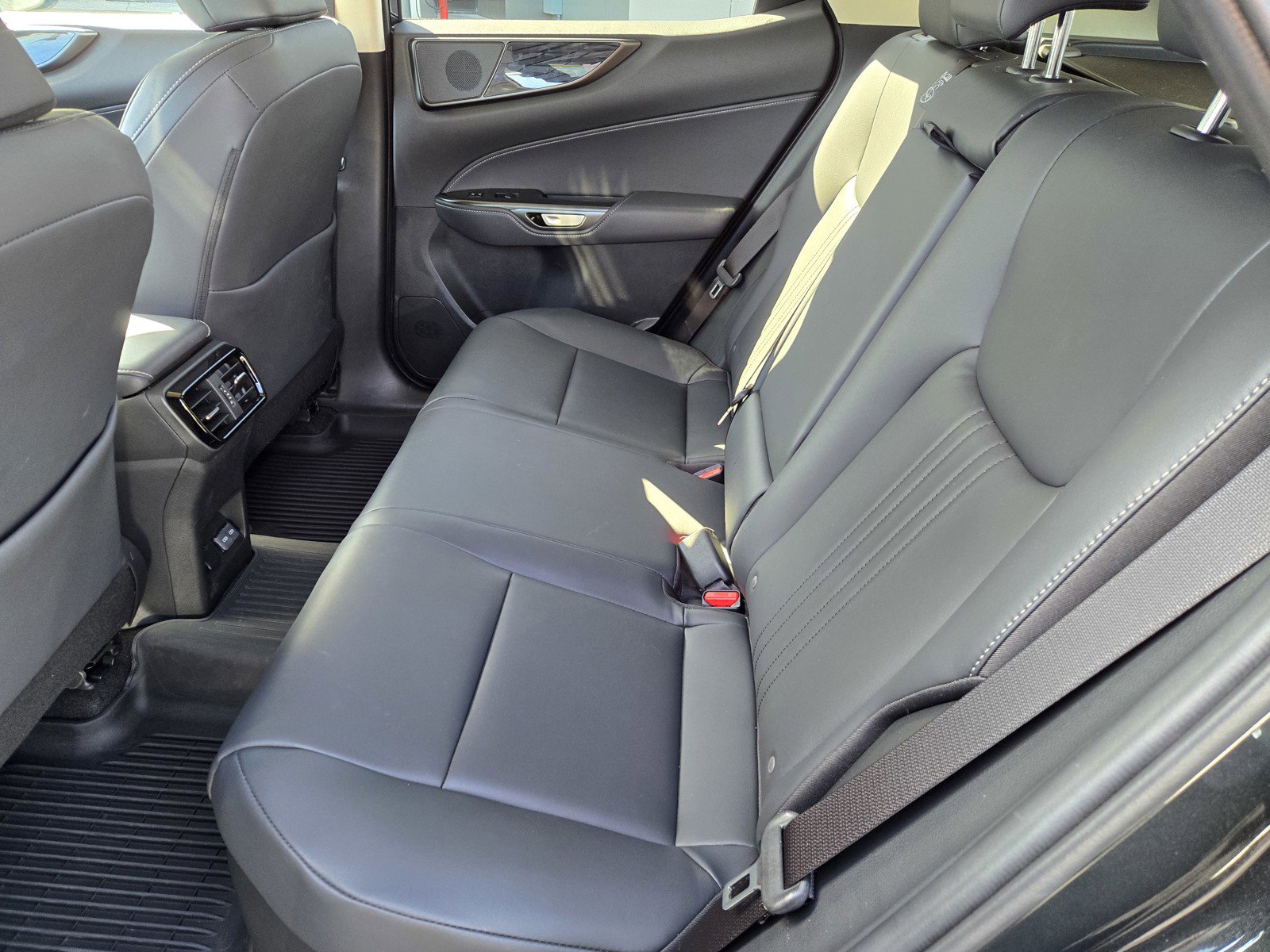 Certified 2025 Lexus NX 350h AWD w/ Accessory Package (2T) image 12