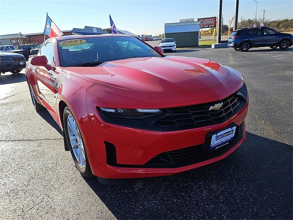 Used 2021 Chevrolet Camaro LS image 10