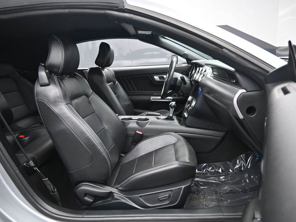 Used 2023 Ford Mustang Premium image 32