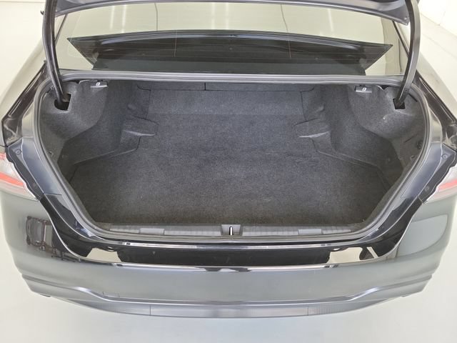 Used 2024 Subaru Legacy Premium AWD/4WD image 11
