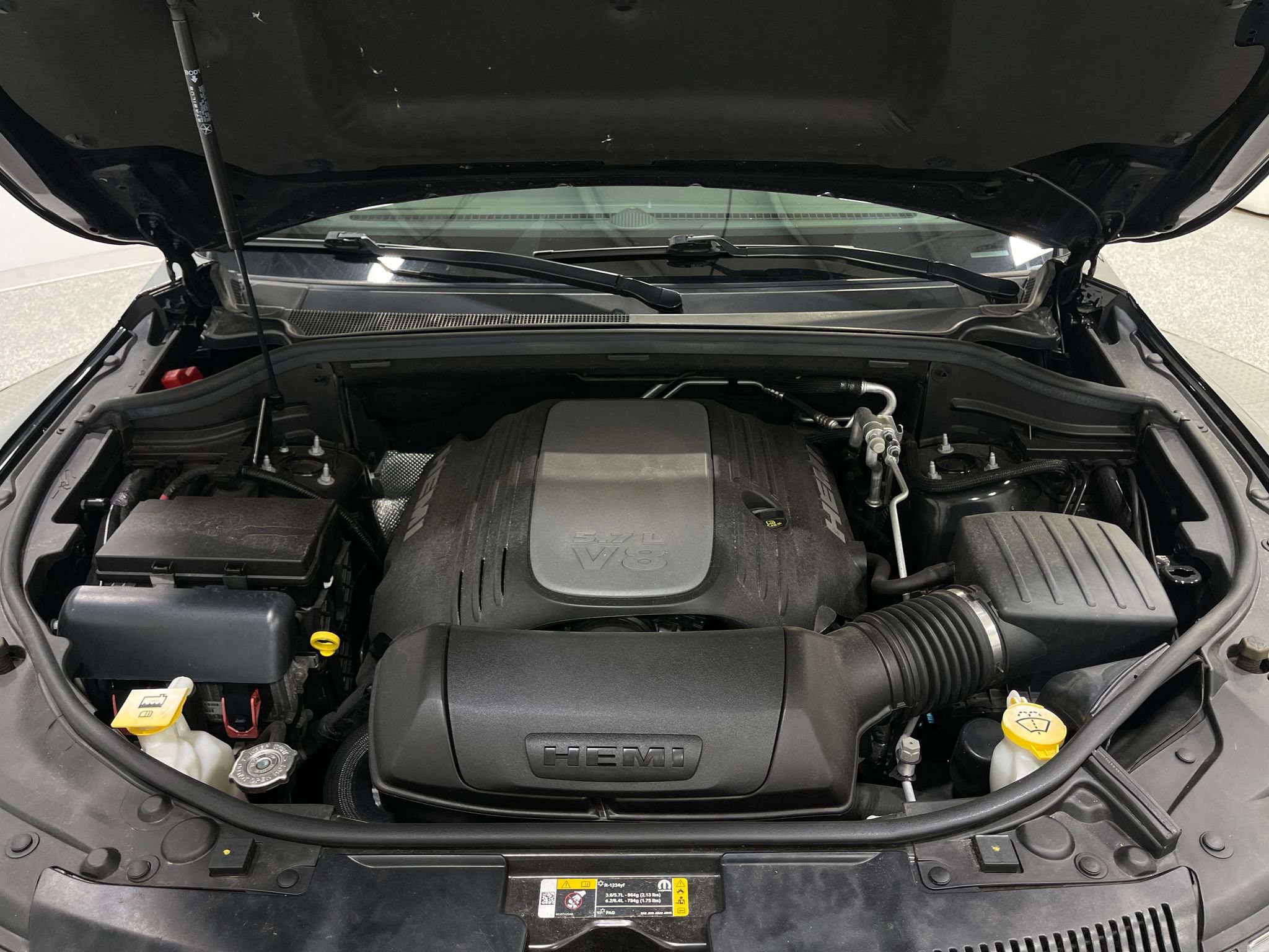 Used 2021 Dodge Durango R/T w/ Blacktop Package AWD/4WD image 26
