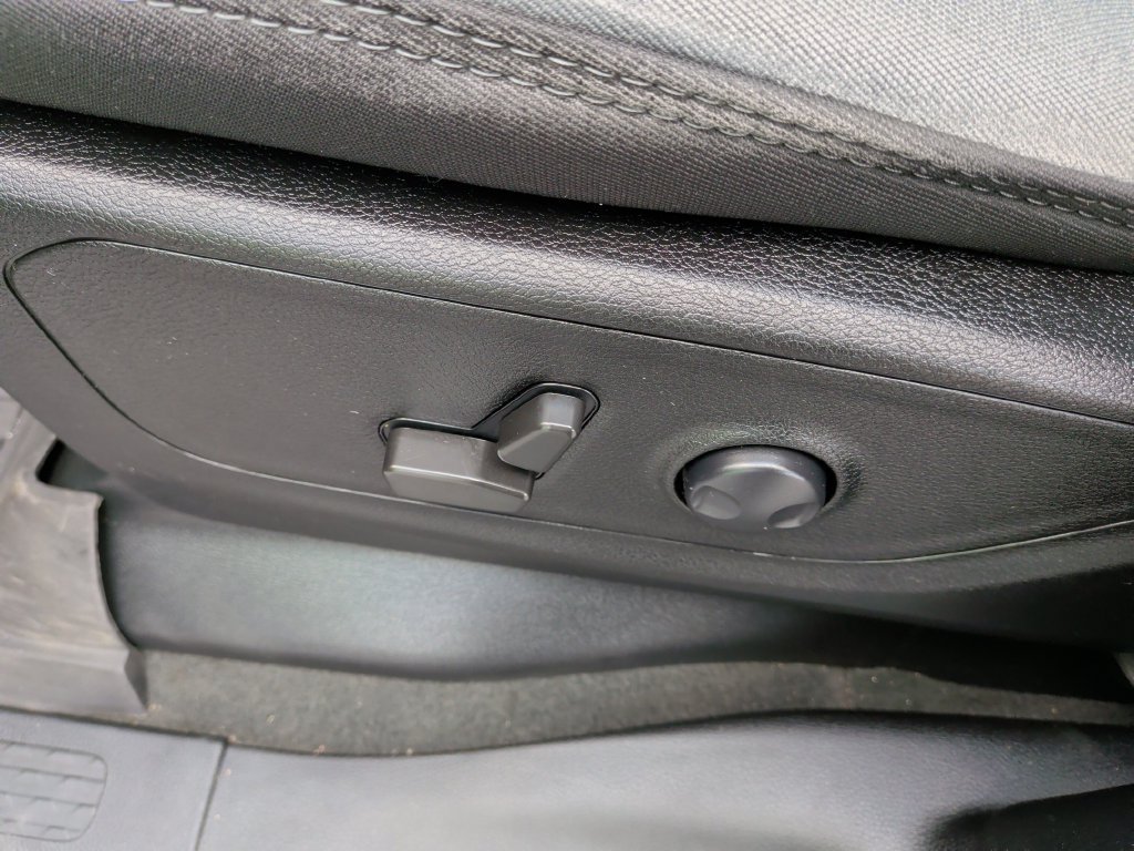 Used 2022 RAM 1500 Big Horn AWD/4WD image 21