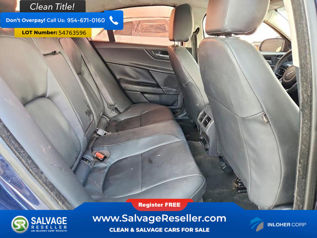 Used 2018 Jaguar XE Premium RWD image 13