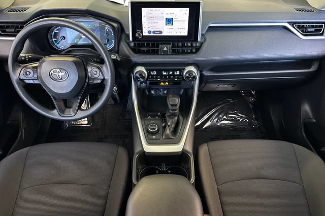 Certified 2025 Toyota RAV4 LE AWD/4WD image 17