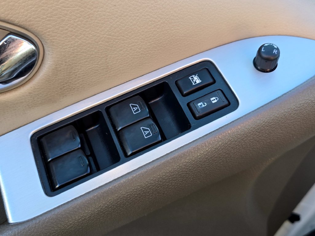 Used 2013 Nissan Murano SL AWD/4WD image 20