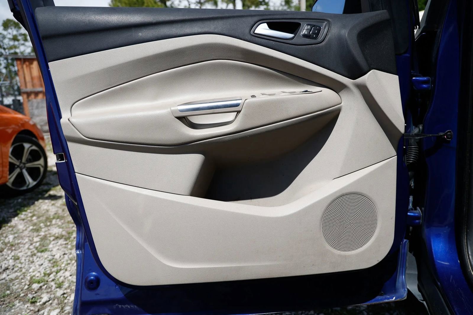 Used 2013 Ford Escape SEL image 35