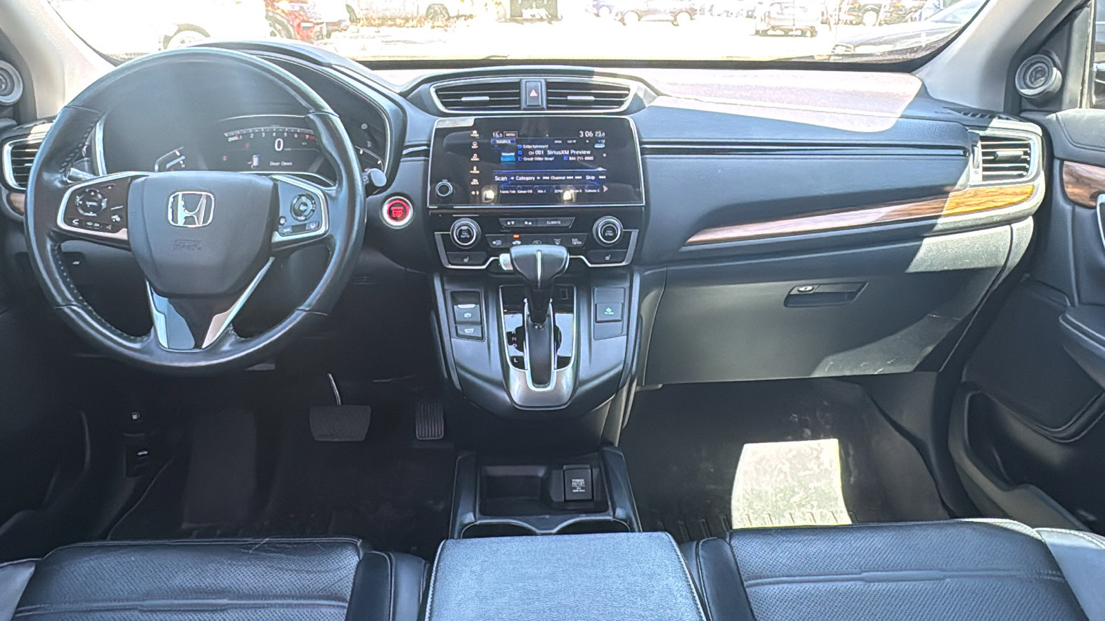 Used 2019 Honda CR-V Touring image 17
