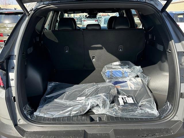 New 2026 Hyundai Tucson XRT image 4