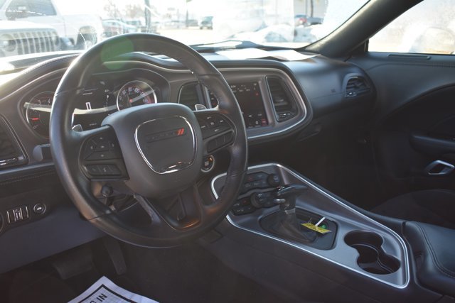 Used 2022 Dodge Challenger R/T w/ Plus Package image 17