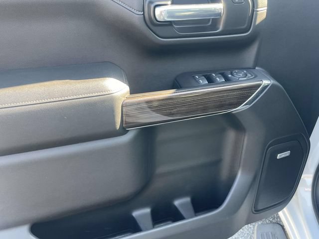 Used 2020 Chevrolet Silverado 1500 RST AWD/4WD image 16