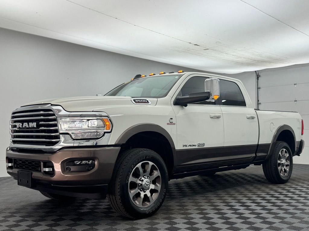 Used 2022 RAM 3500 Limited image 2
