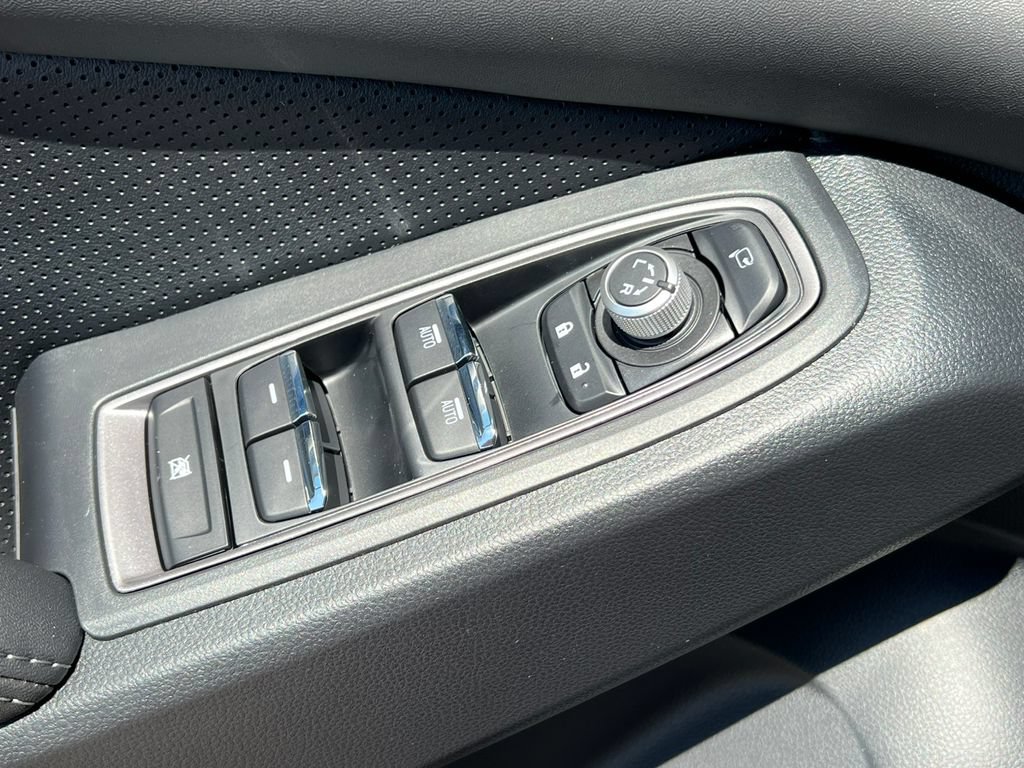 New 2026 Subaru Ascent Limited AWD/4WD image 18