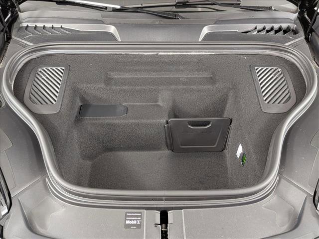 New 2026 Porsche Macan Electric image 26