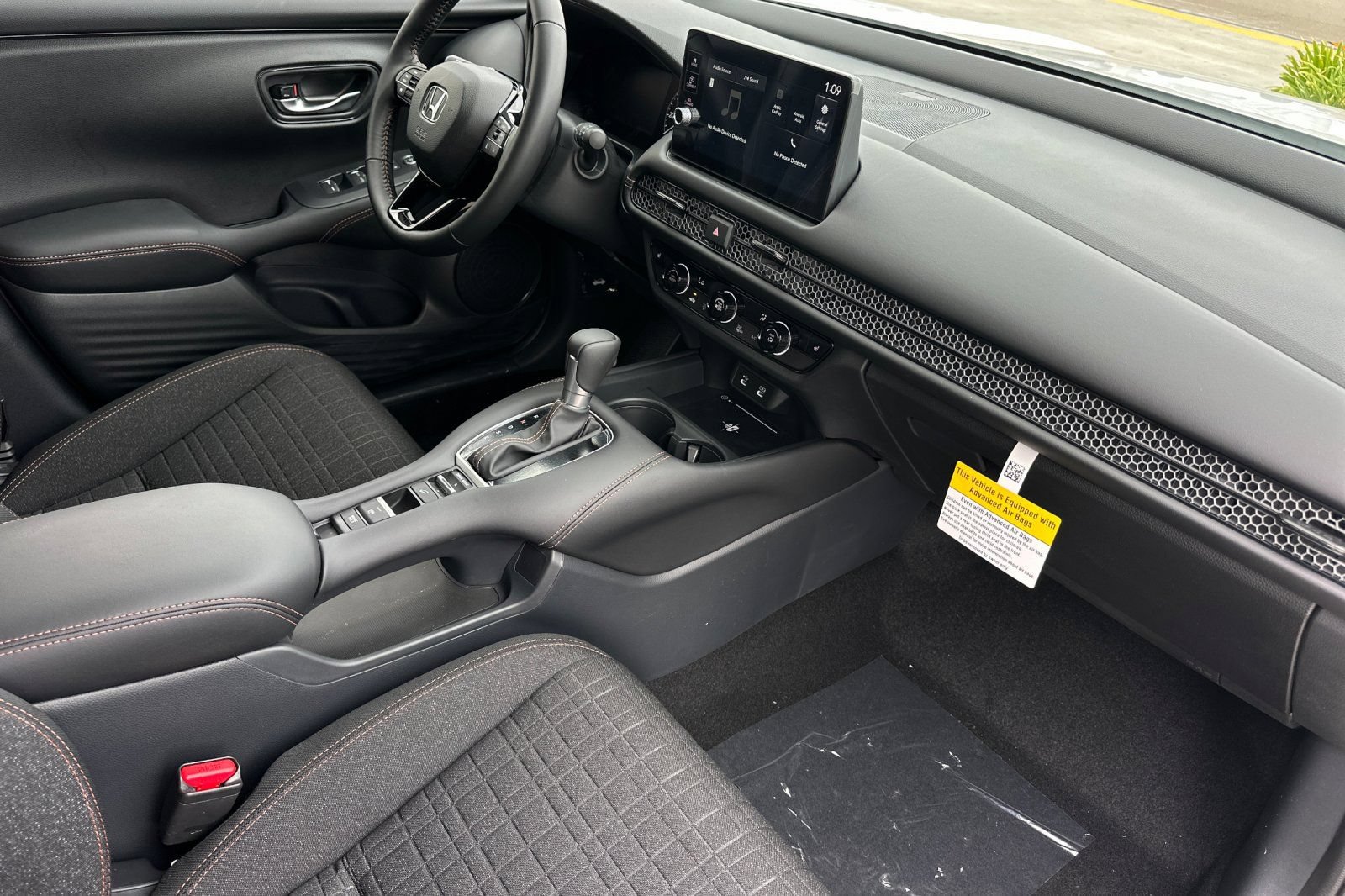 New 2027 Honda HR-V Sport image 17