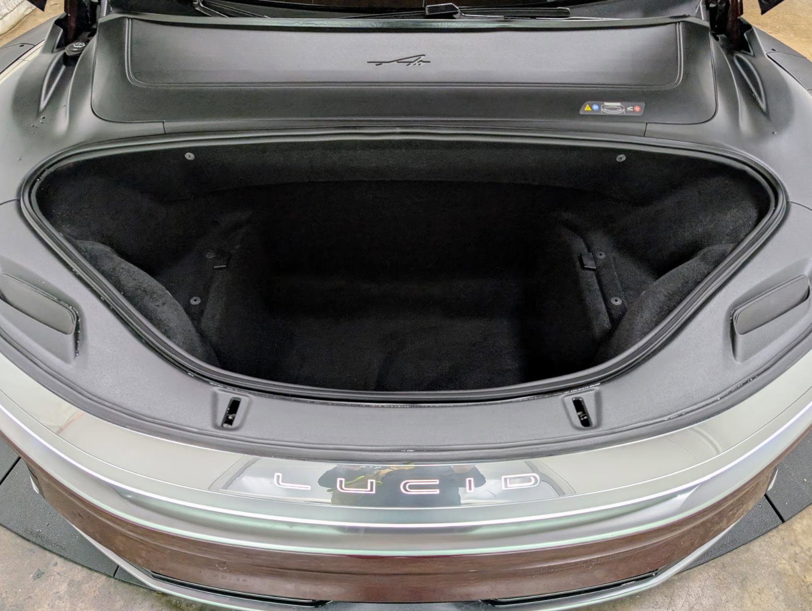 Used 2025 Lucid Air Pure image 13