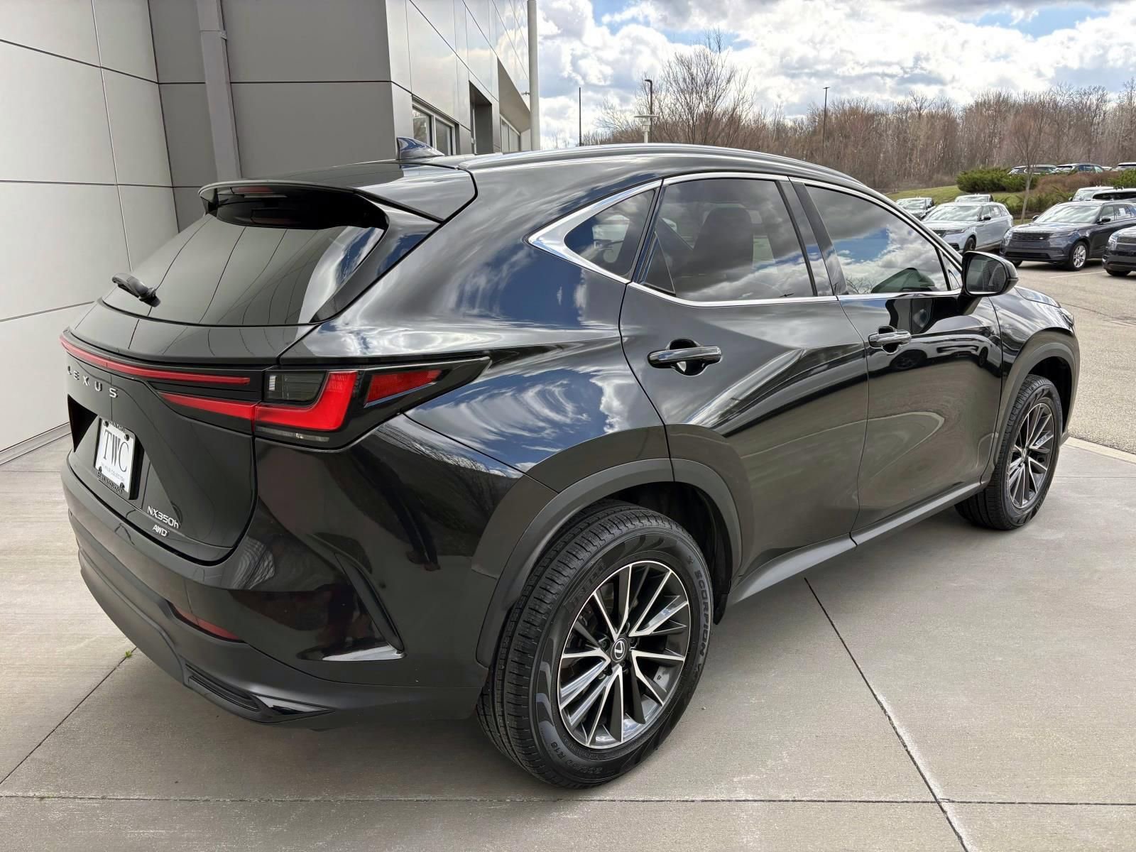 Used 2024 Lexus NX 350h AWD w/ Cold Area Package image 5