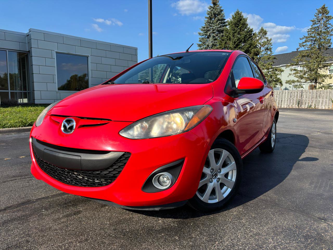 Used 2013 MAZDA MAZDA2 Touring FWD image 1