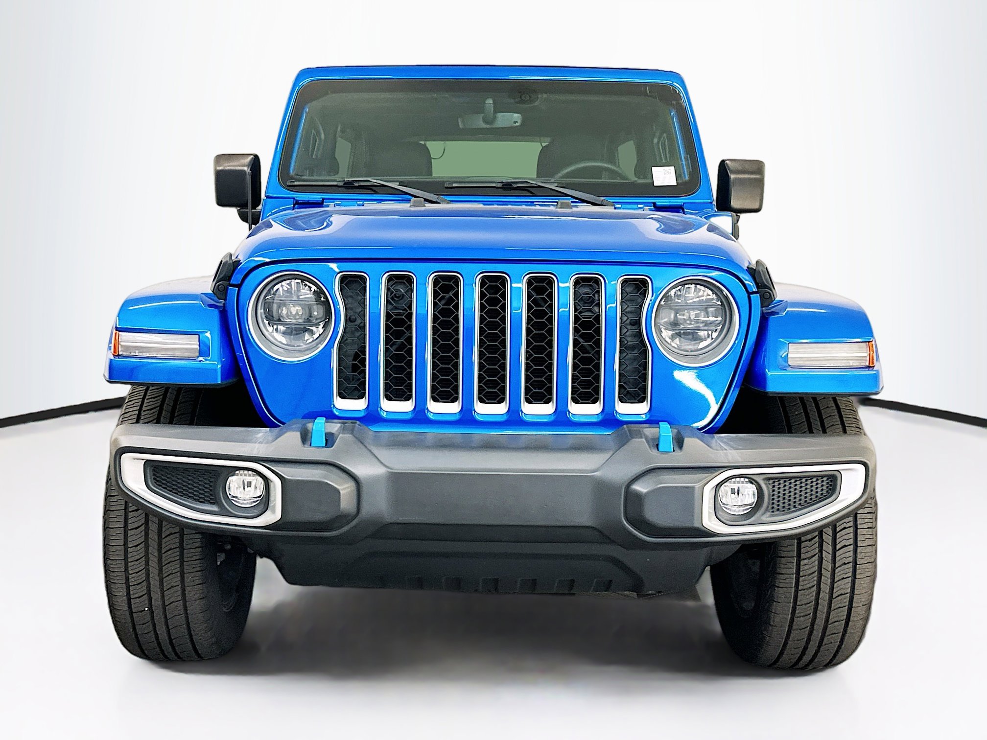 Used 2023 Jeep Wrangler Sahara image 2