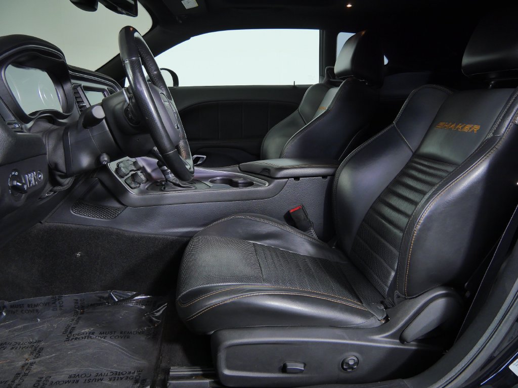 Used 2016 Dodge Challenger R/T Plus RWD image 17