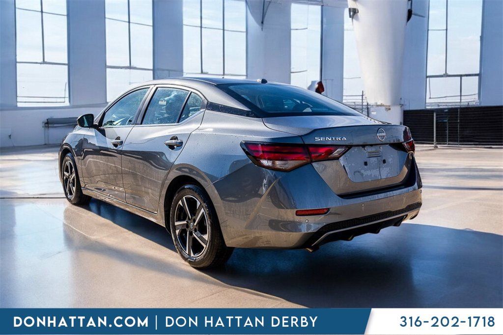Used 2024 Nissan Sentra SV image 26