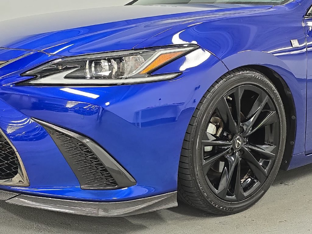 Used 2023 Lexus ES 350 F Sport w/ Accessory Package (Z1) FWD image 11