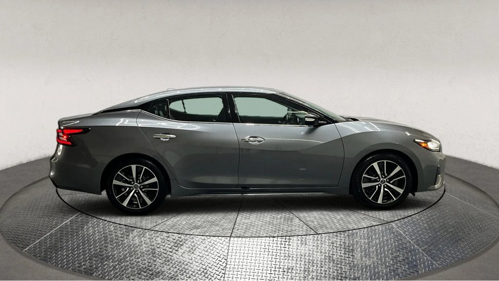 Used 2023 Nissan Maxima SV w/ Floor Mat Group image 9