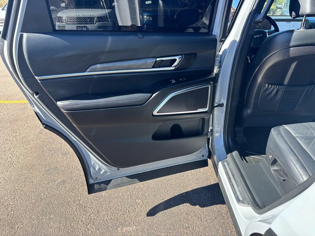 Used 2023 Kia Telluride SX Prestige X-Line AWD/4WD image 16