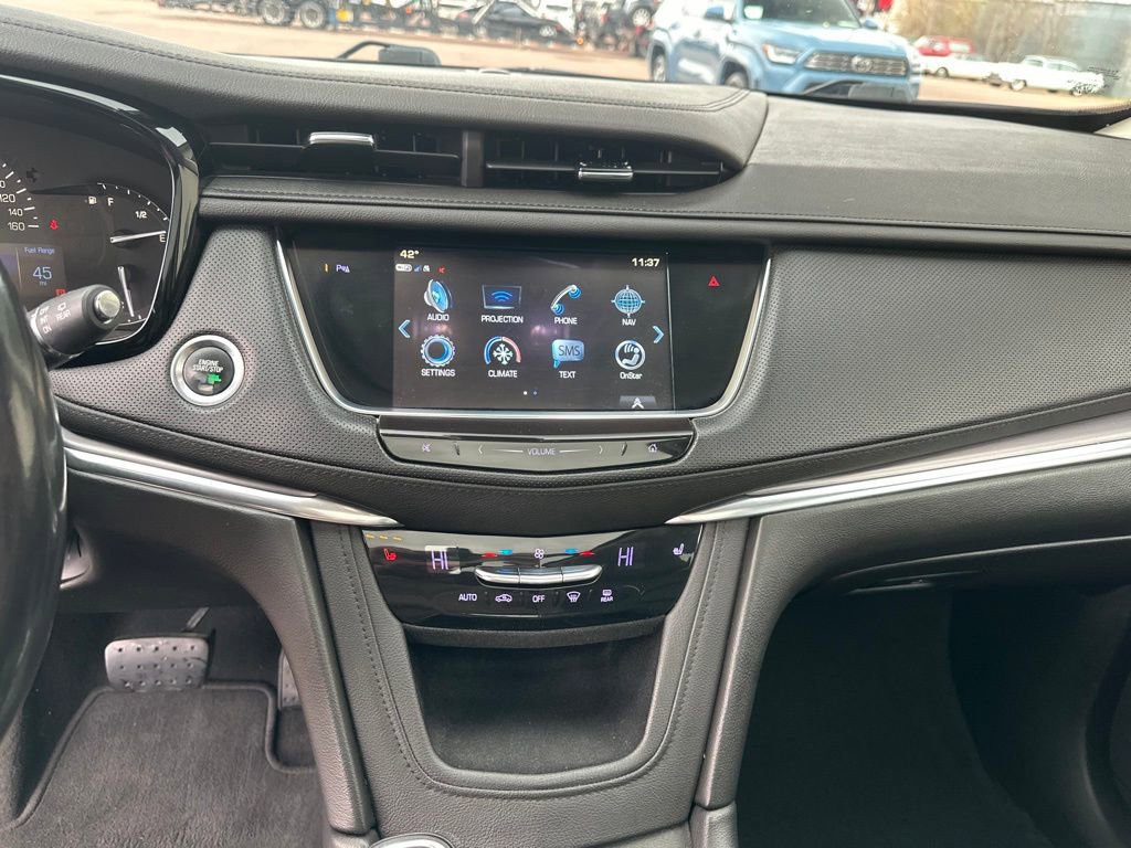 Used 2019 Cadillac XT5 Luxury image 16