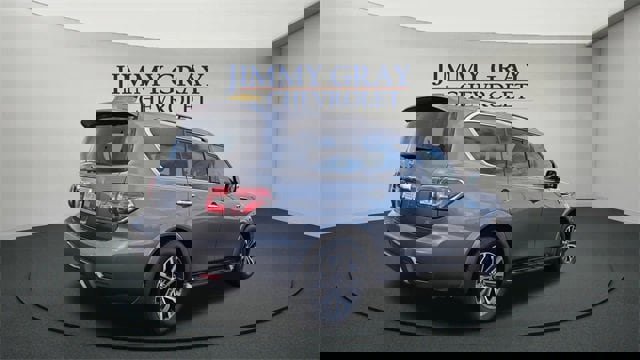 Used 2020 Nissan Armada SL image 3