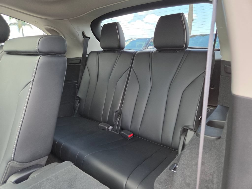 Used 2023 Acura MDX w/ Advance Package AWD/4WD image 23