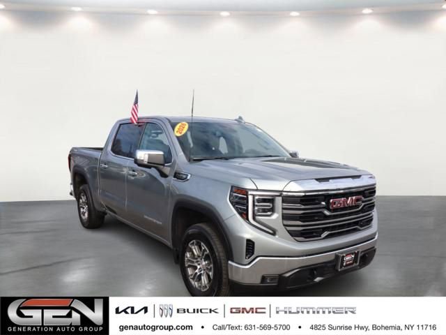Used 2026 GMC Sierra 1500 SLT image 1