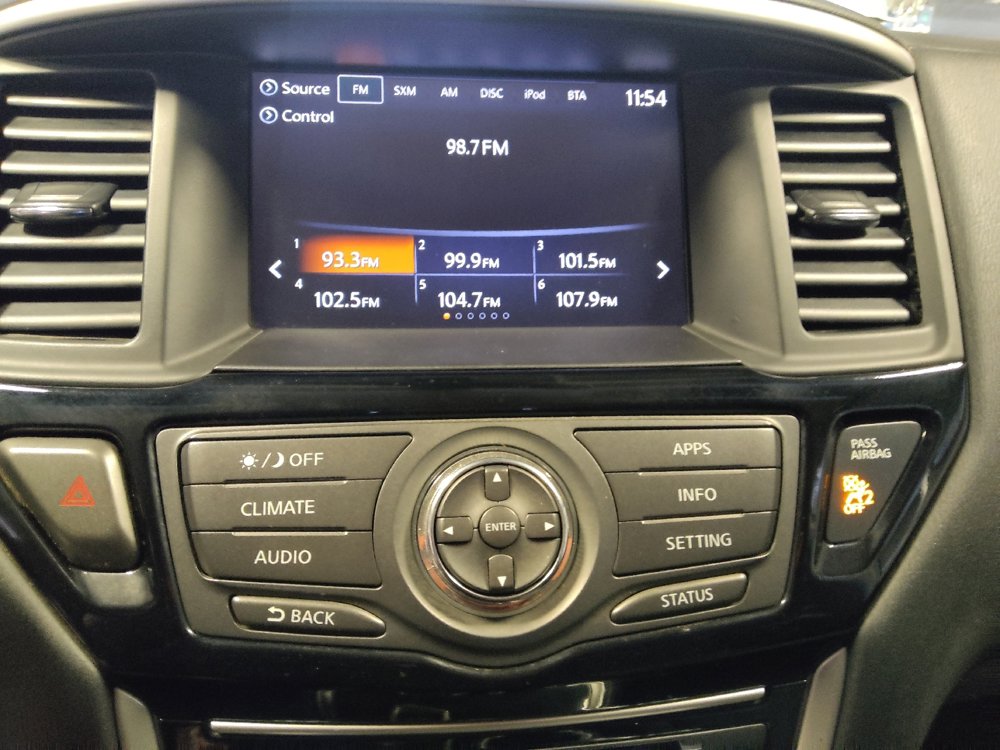 Used 2019 Nissan Pathfinder SV AWD/4WD image 25